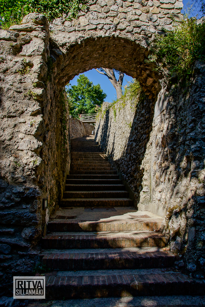 stairway (1 of 1)-2